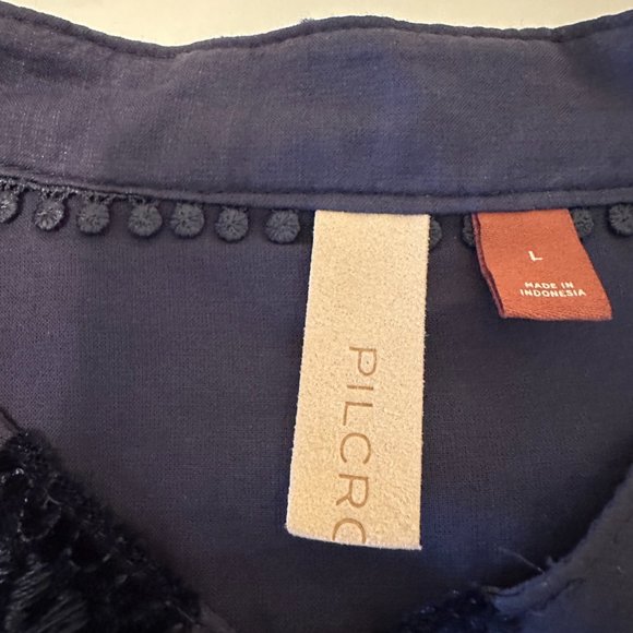 PILCRO FROM ANTHROPOLOGIE NAVY EMBROIDERED BLOUSE SIZE LARGE.  NEW WITHOUT TAGS - Picture 8 of 12